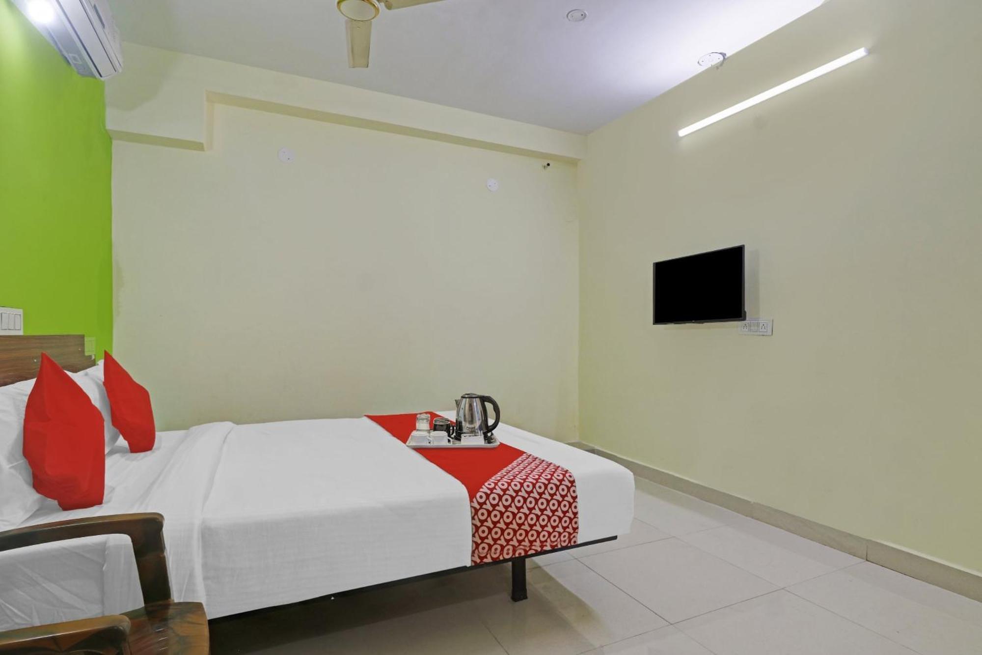 היידראבד Super Hotel O Dk Reddy Square מראה חיצוני תמונה