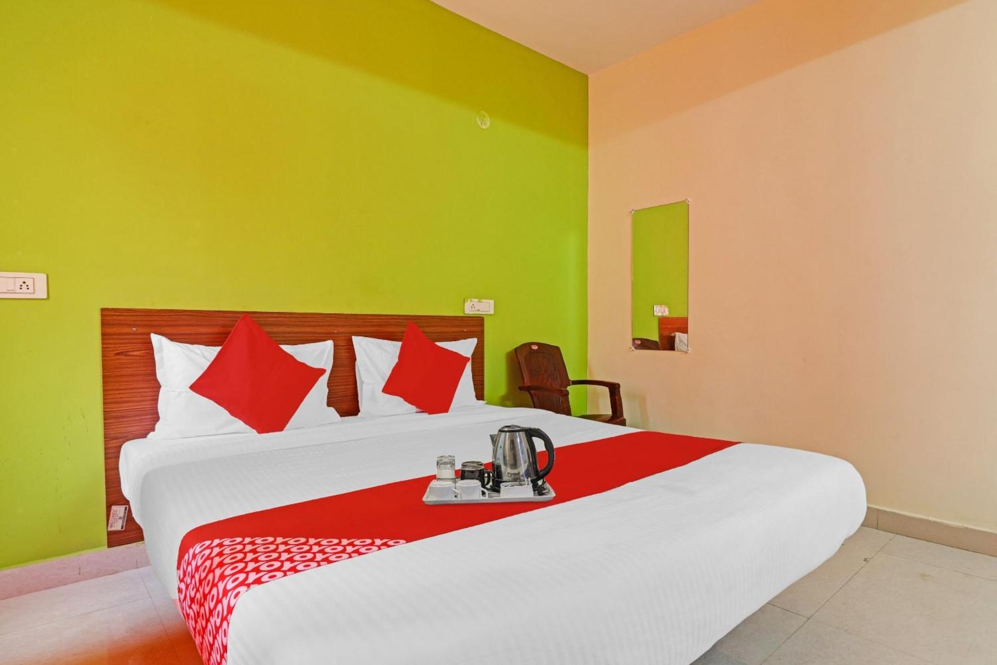 היידראבד Super Hotel O Dk Reddy Square מראה חיצוני תמונה